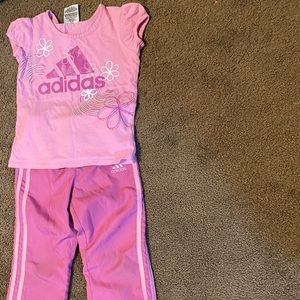Adidas outfit size 3